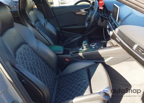 2019 Audi S4 3.0T Premium z USA, uszkodzony, nr VIN WAUC4AF42KA058669